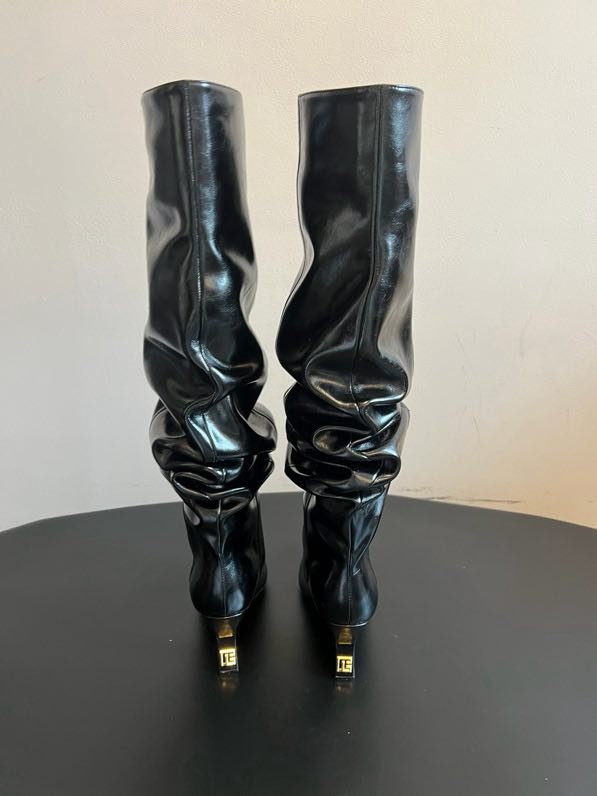 Високі чоботи з гострим носком і плиссировкой фото 4