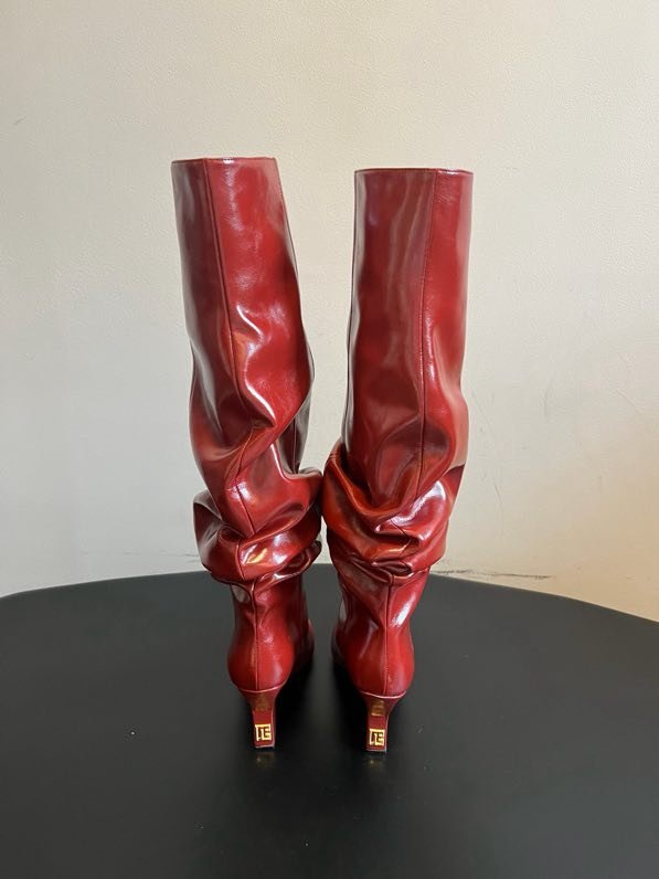 Високі чоботи з гострим носком і плиссировкой фото 5