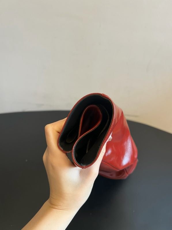 Високі чоботи з гострим носком і плиссировкой фото 7