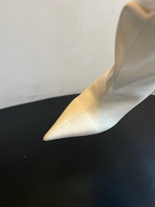 Високі чоботи з гострим носком і плиссировкой фото 9