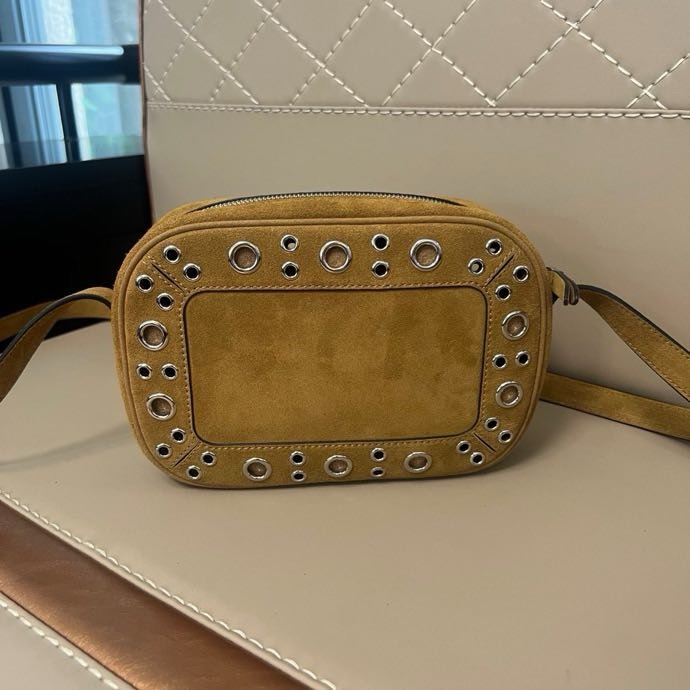 Замшевая сумка на плечо Valentino Garavani Nellcote 23 см фото 2