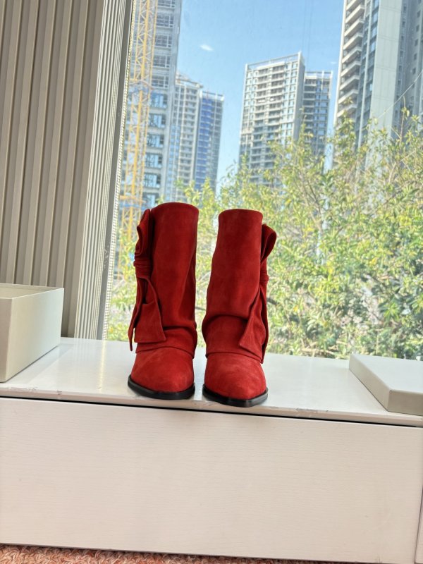 Suede Ankle boots фото 2