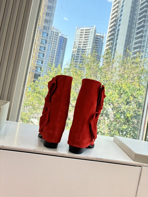 Suede Ankle boots фото 4