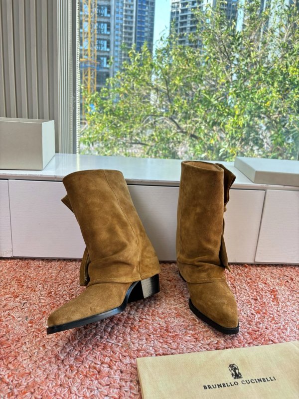 Suede Ankle boots фото 6