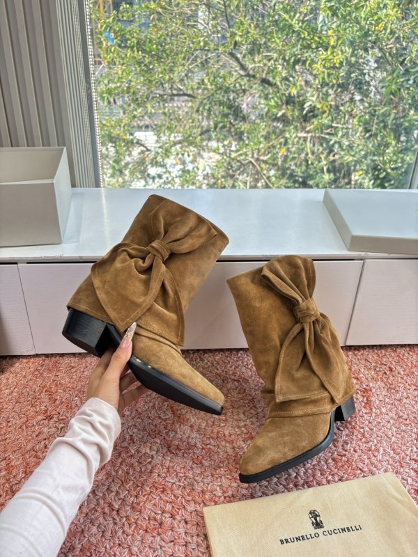 Suede Ankle boots фото 7