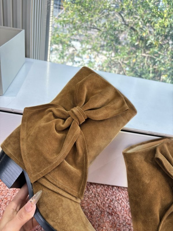 Suede Ankle boots фото 8