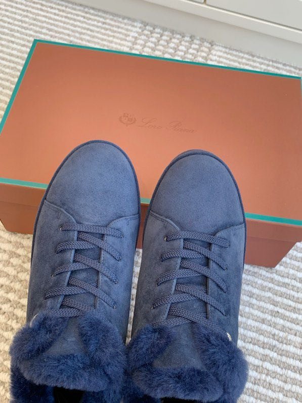 Замшевые кроссовки на меху фото 3