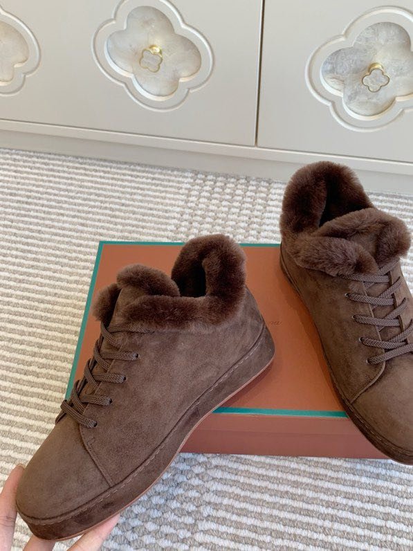 Замшеві кросівки на хутрі фото 5