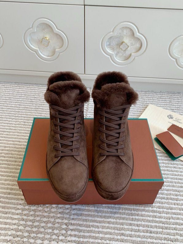 Замшевые кроссовки на меху фото 5