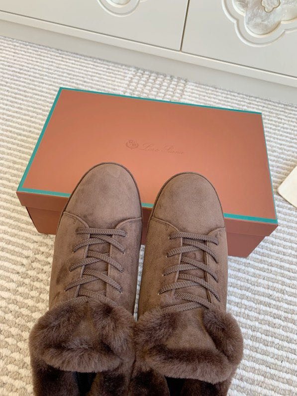 Замшеві кросівки на хутрі фото 7