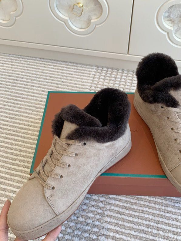 Замшеві кросівки на хутрі фото 8
