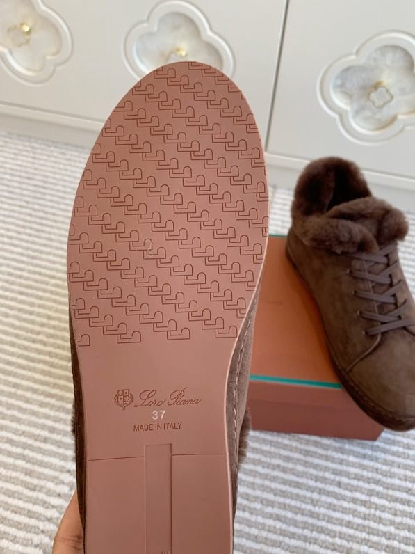 Замшеві кросівки на хутрі фото 9