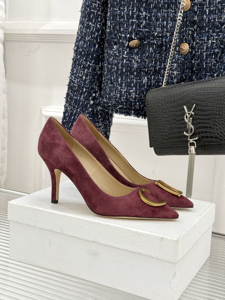 Suede shoes boats on stud