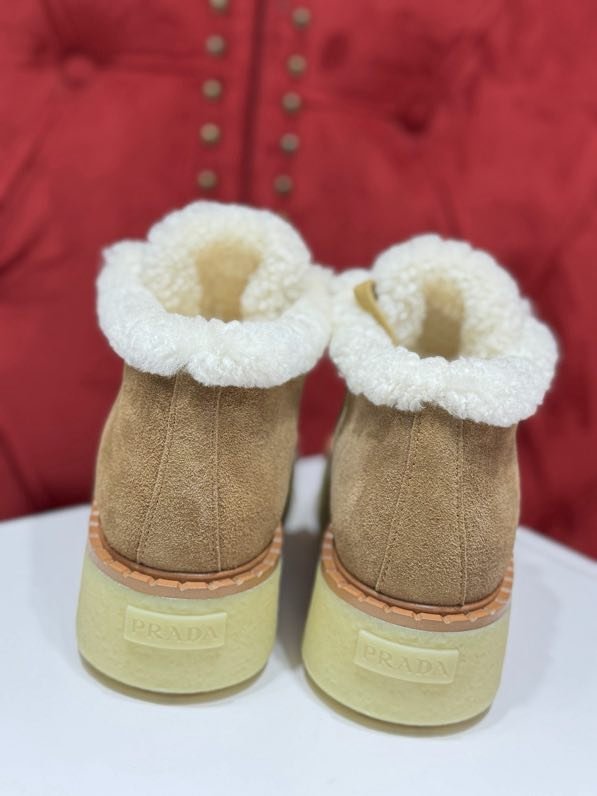 Замшевые зимние ботинки на платфоме фото 9