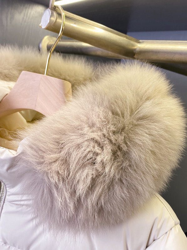 Women's short feather jacket from hood фото 9