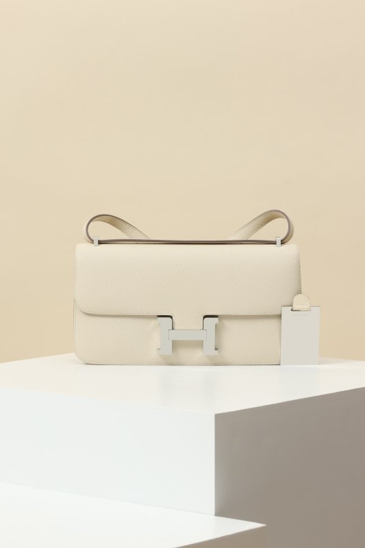 Женская сумка через плечо Constance 24 из телячьей кожи Epsom