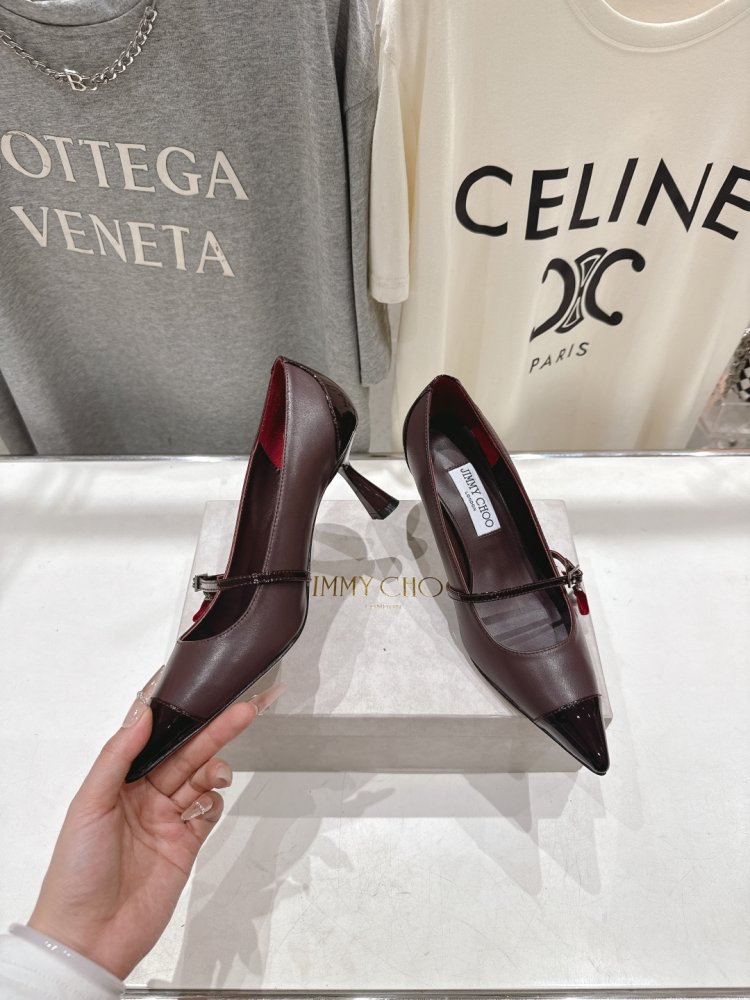 Женские туфли лодочки на шпильке с пряжкой Mary Jane остроносые фото 3