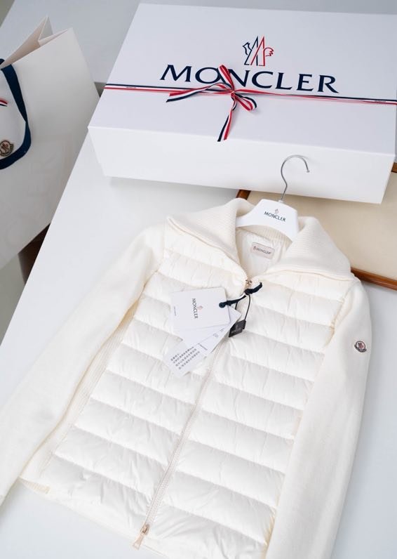 Женский демисезонный пуховик Moncler Cardigan Tricot фото 4