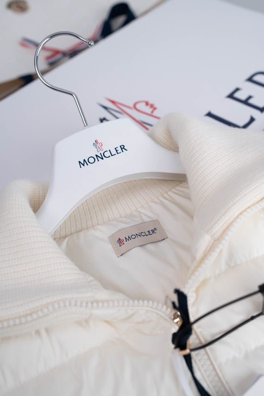 Женский демисезонный пуховик Moncler Cardigan Tricot фото 5