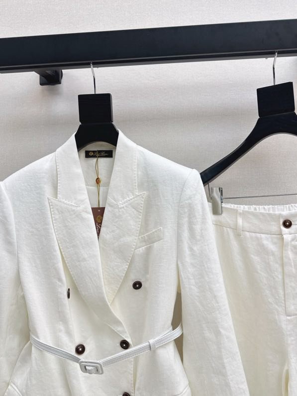 Женский льняной костюм (Двубортный пиджак и широкие брюки) фото 7