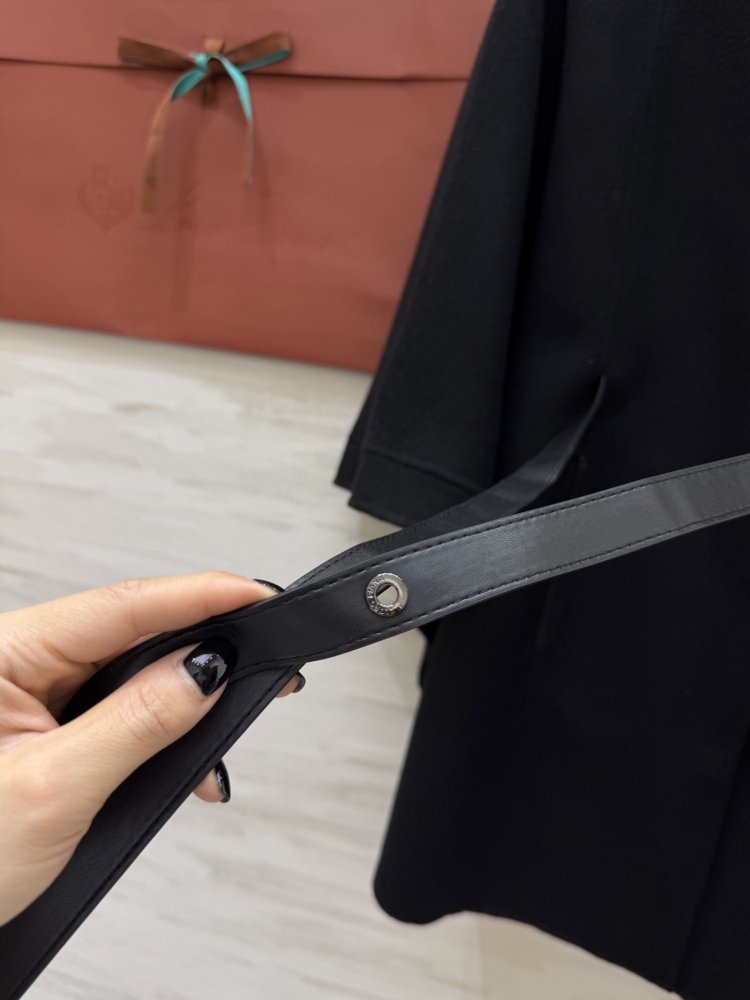 Жіноче пальто накидка з кашеміру фото 8