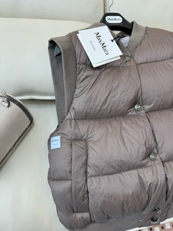 Vest on feathers female фото 8