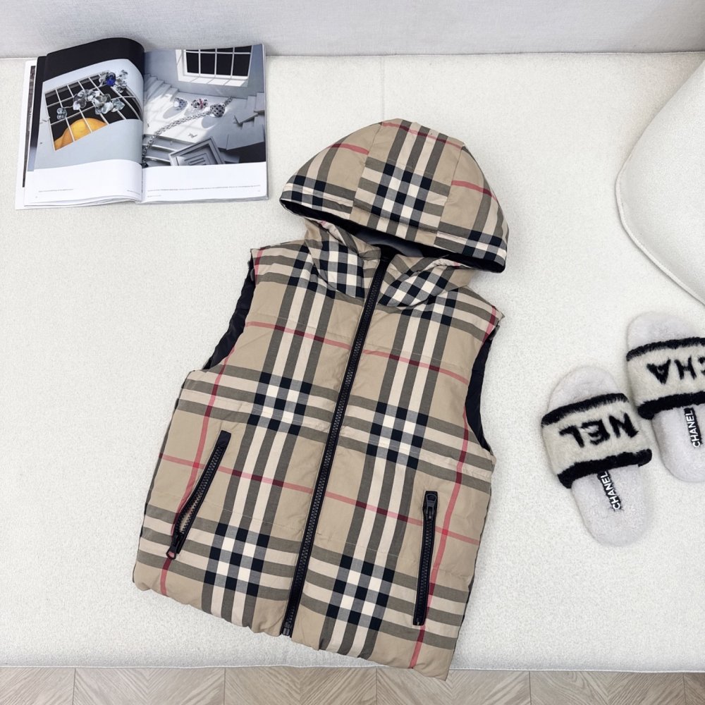 Vest bilateral on feathers women's