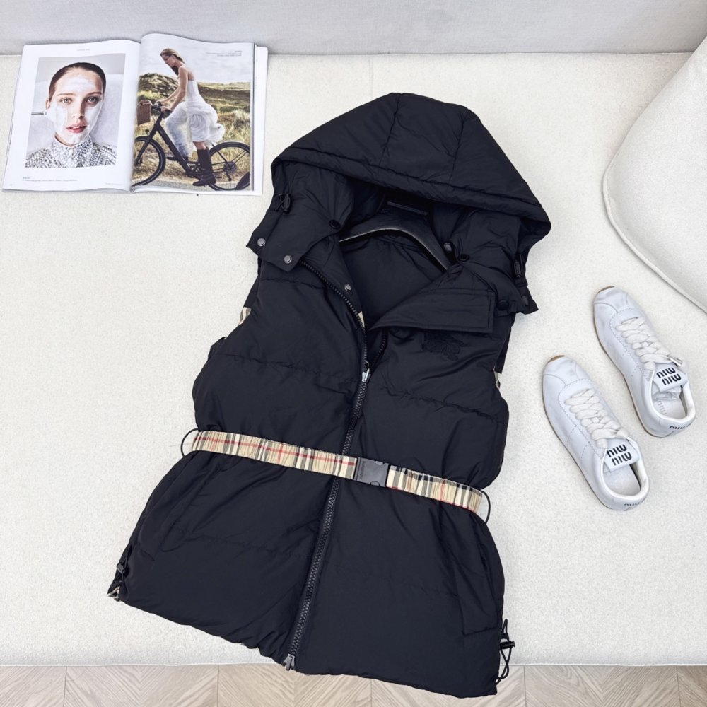 Жилетка двусторонняя на пуху женская фото 4