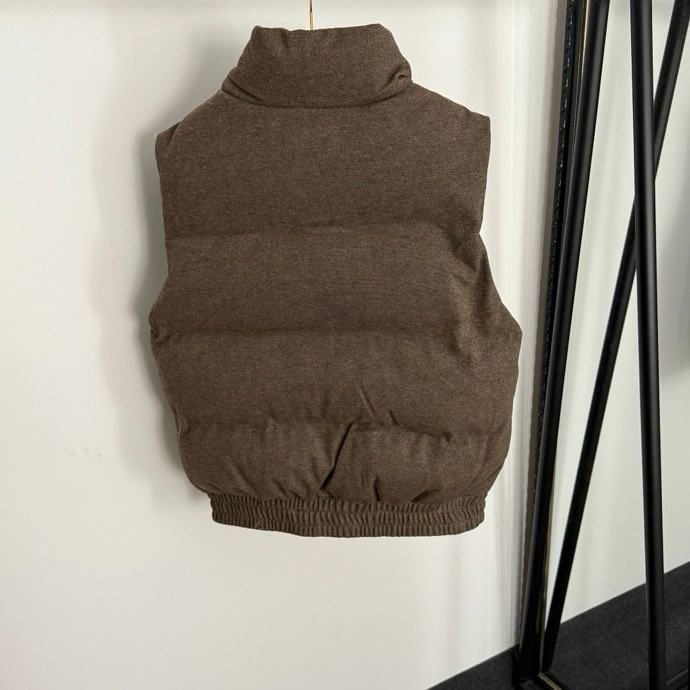 Жилетка двостороння фото 5