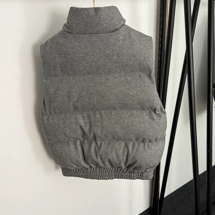 Жилетка двостороння фото 7