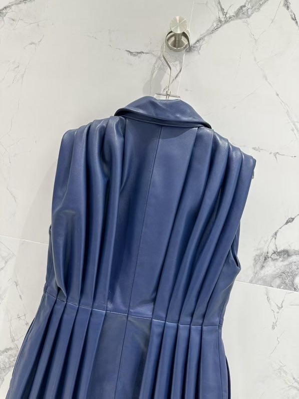 Vest leather blue women's фото 9