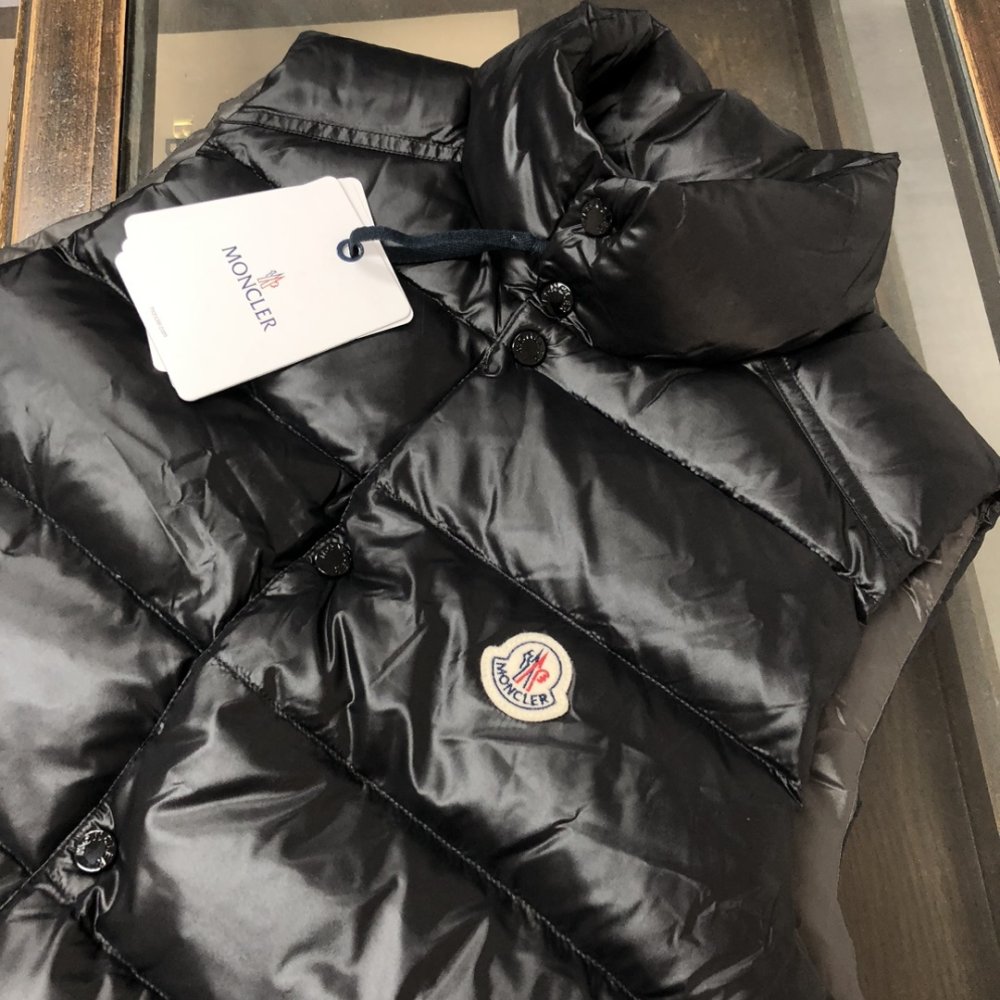 Жилетка чоловіча фото 2