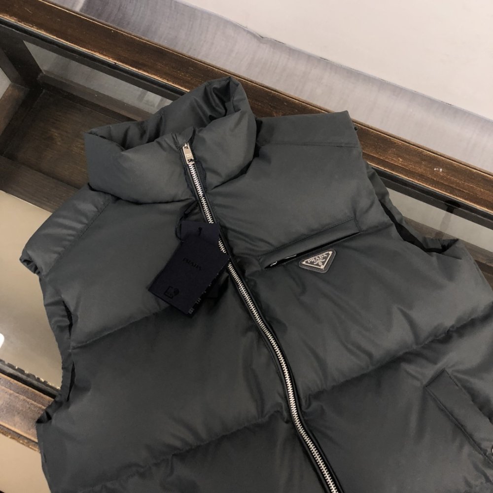 Vest men's фото 3