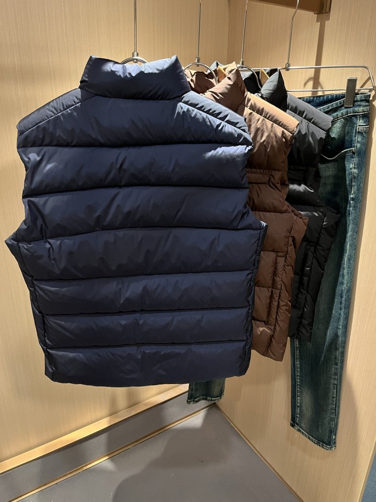 Vest men's фото 3