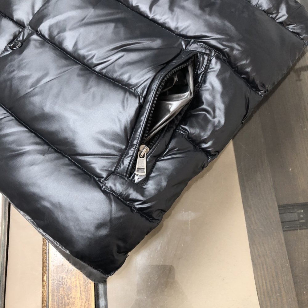 Жилетка чоловіча фото 4