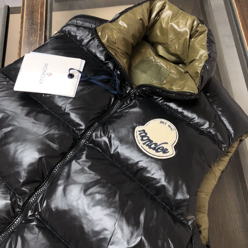 Жилетка чоловіча фото 4