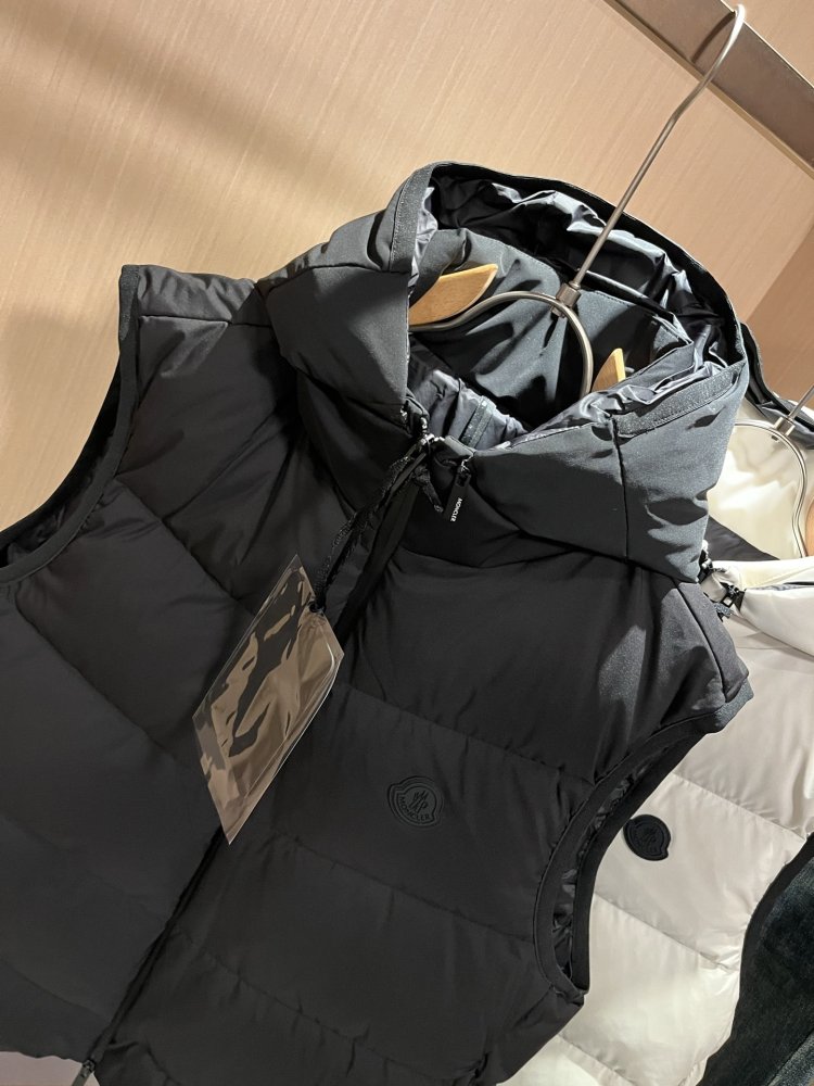 Жилетка чоловіча фото 4