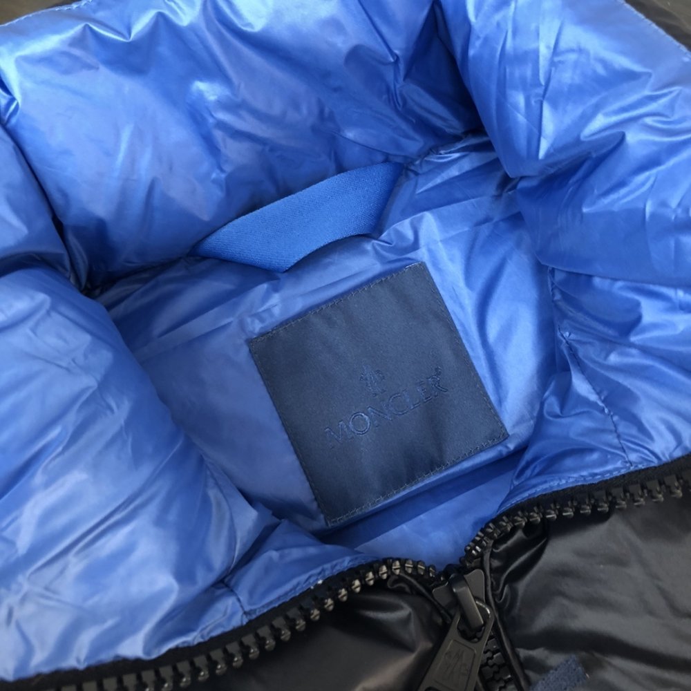 Жилетка чоловіча фото 7