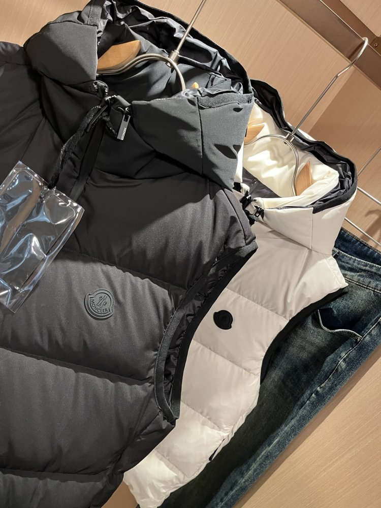 Жилетка чоловіча фото 7