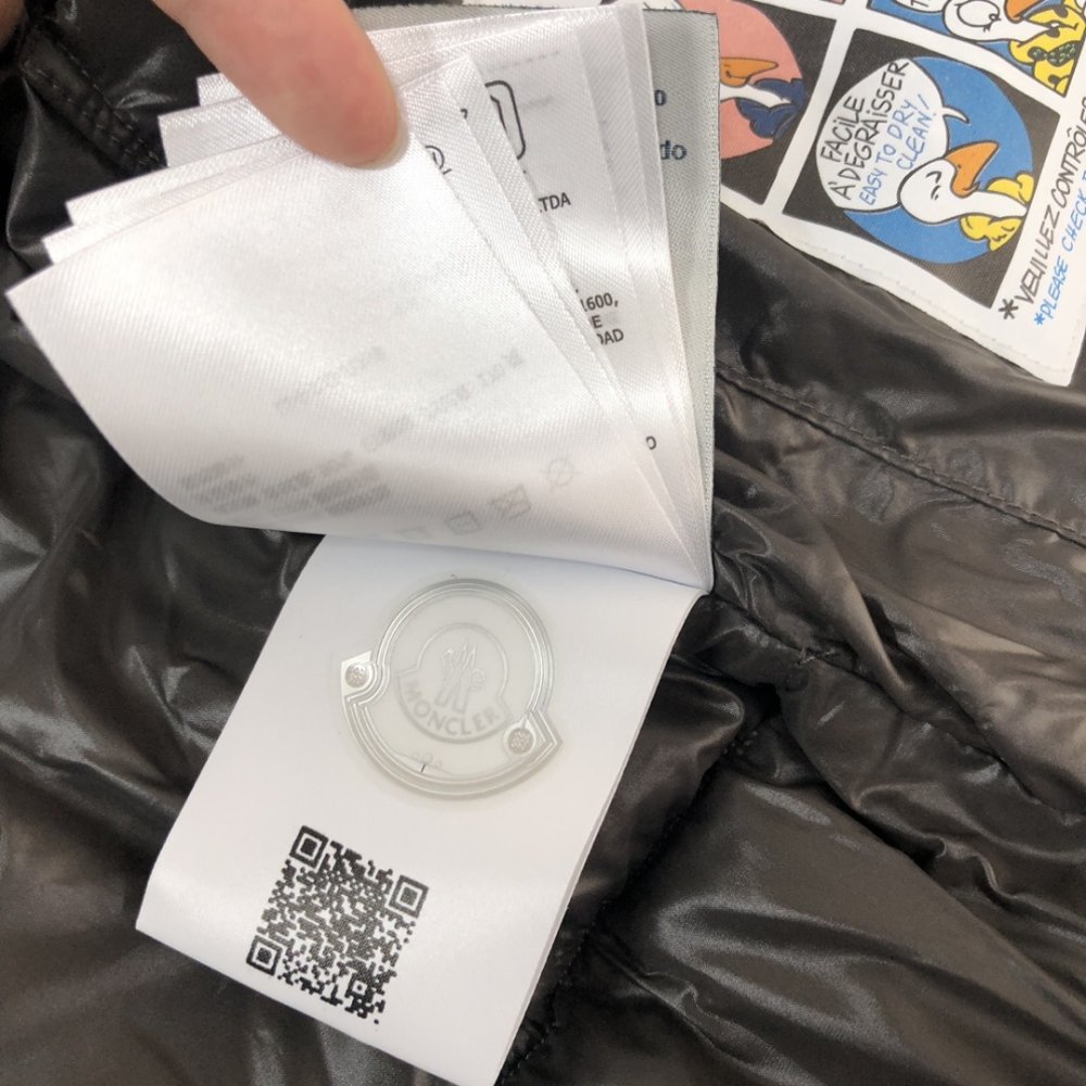 Жилетка чоловіча фото 8