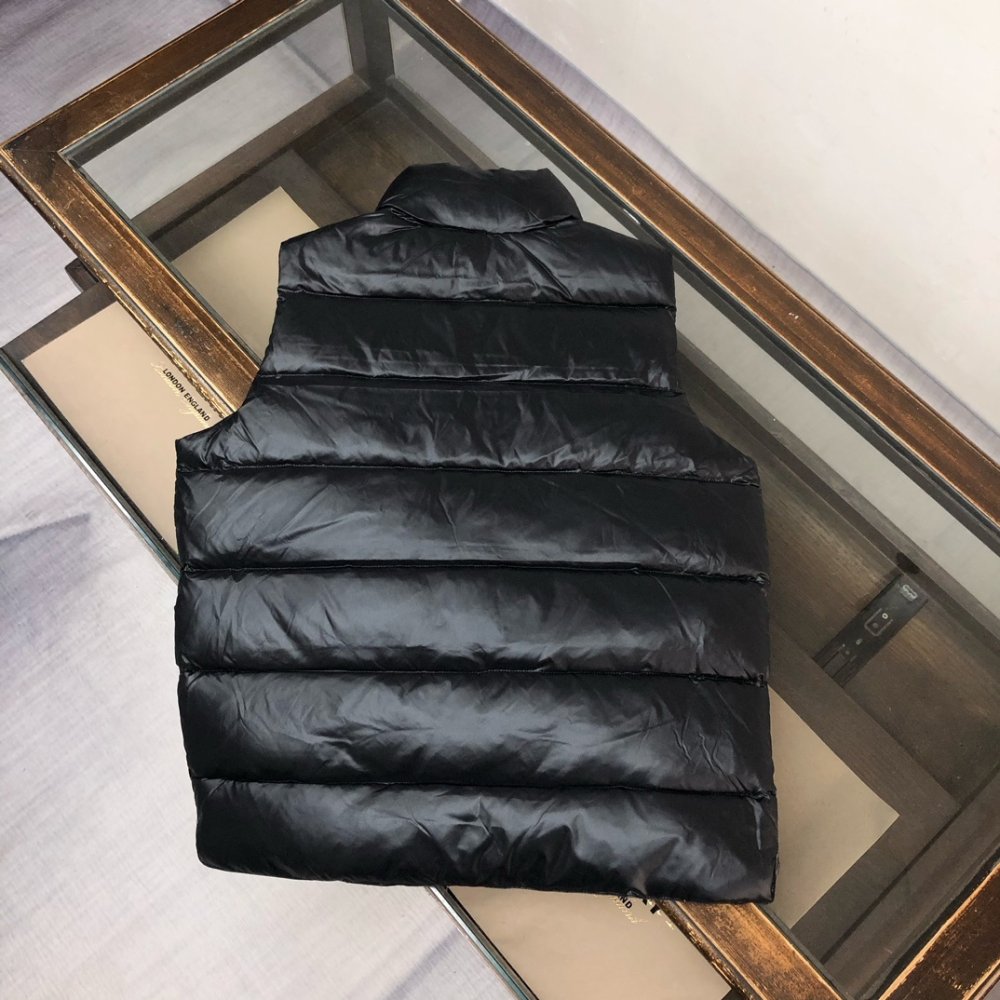 Жилетка чоловіча фото 9