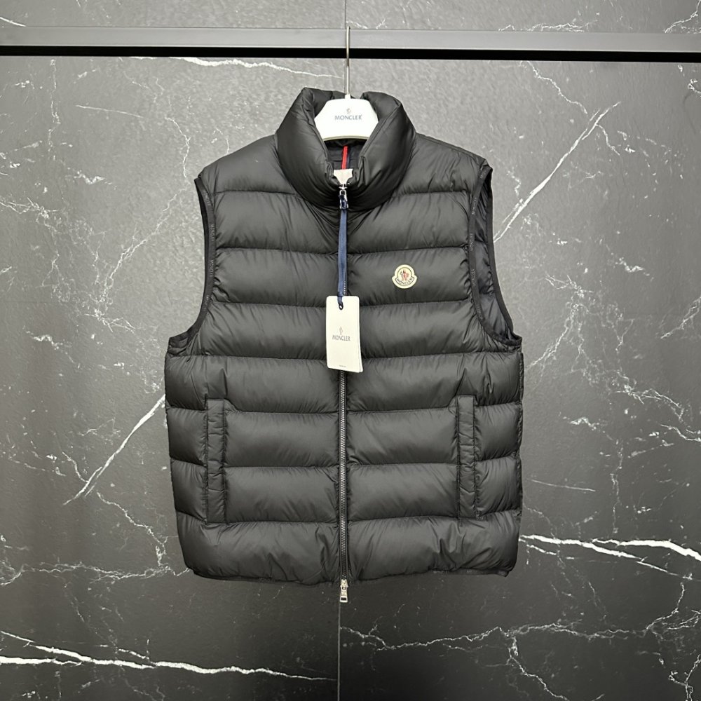 Жилетка на пуху мужская фото 2