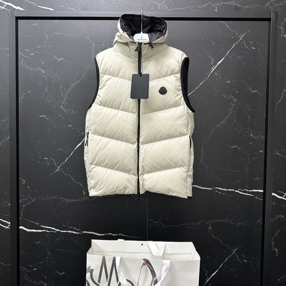 Жилетка на пуху мужская фото 2