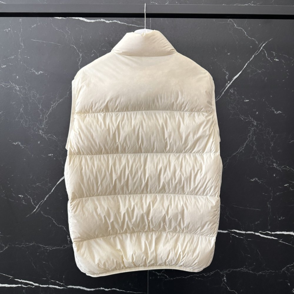 Жилетка на пуху чоловіча фото 3