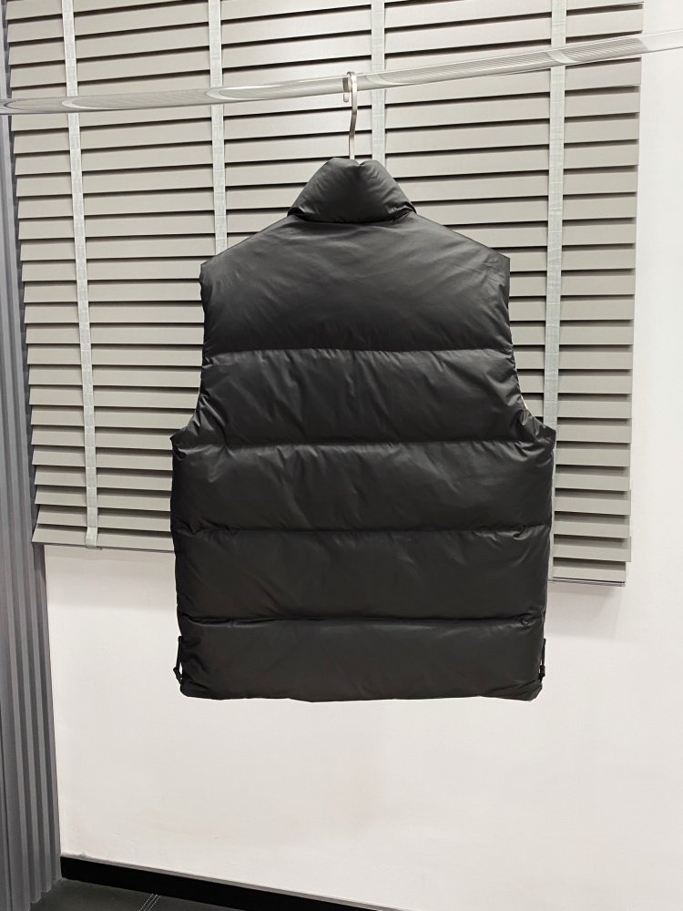 Vest on feathers men's фото 4