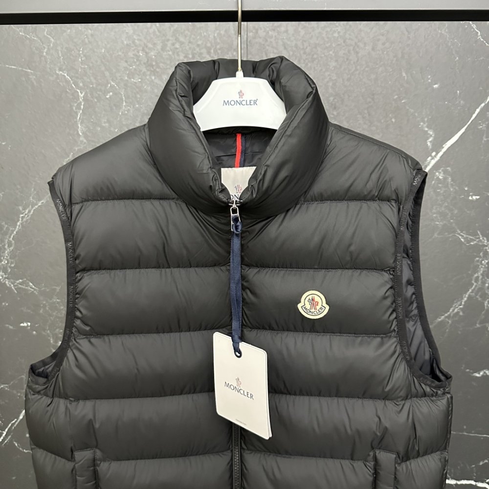 Жилетка на пуху мужская фото 4