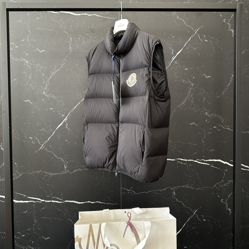 Жилетка на пуху мужская фото 4