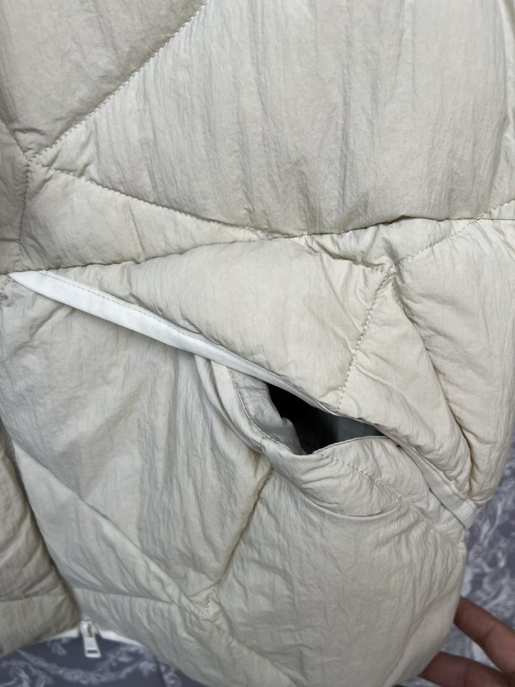 Vest on feathers men's фото 5