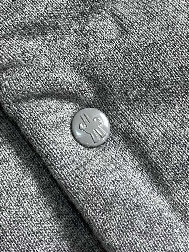 Vest on feathers men's фото 5