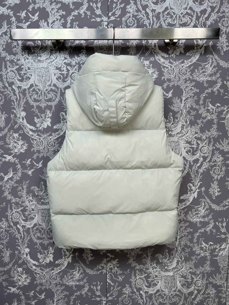 Vest on feathers men's фото 6